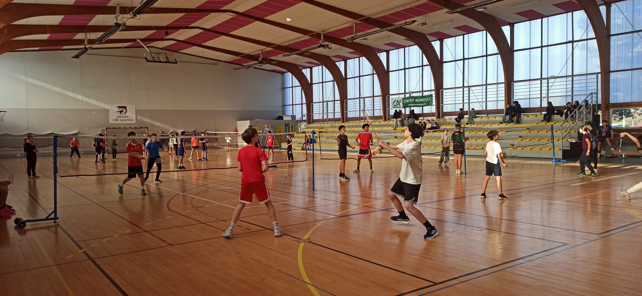 GRAND TOURNOI DE BADMINTON